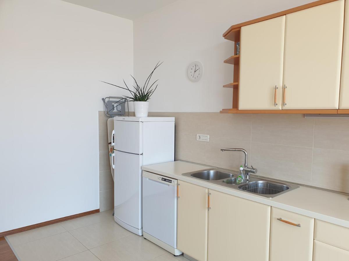 Апартаменты Abelia, Two Terraces, Hot Tub, Free Parking Дубровник Экстерьер фото